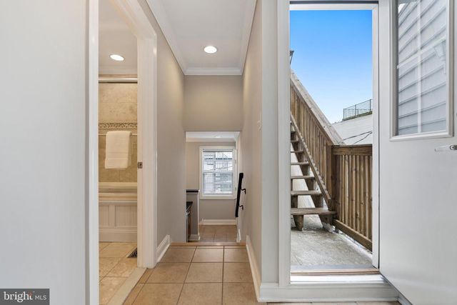 925 S BELNORD AVE, Baltimore, MD 21224