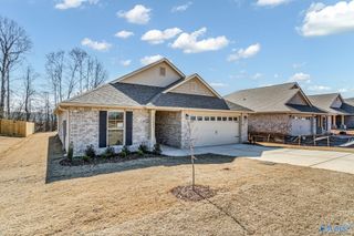 15415 Springbrook Trace, Athens, AL 35611