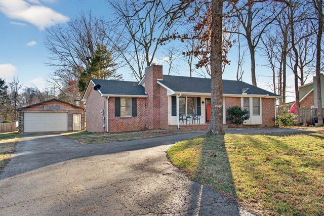 2906 Curtiswood Ln, E, Springfield, TN 37172