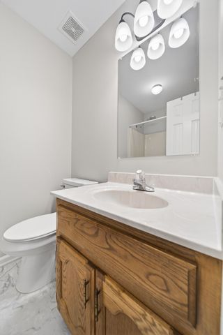 2906 Curtiswood Ln, E, Springfield, TN 37172