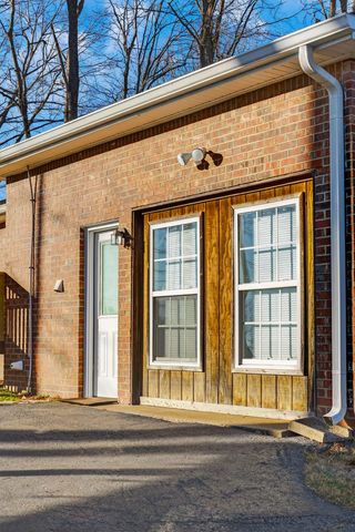 2906 Curtiswood Ln, E, Springfield, TN 37172