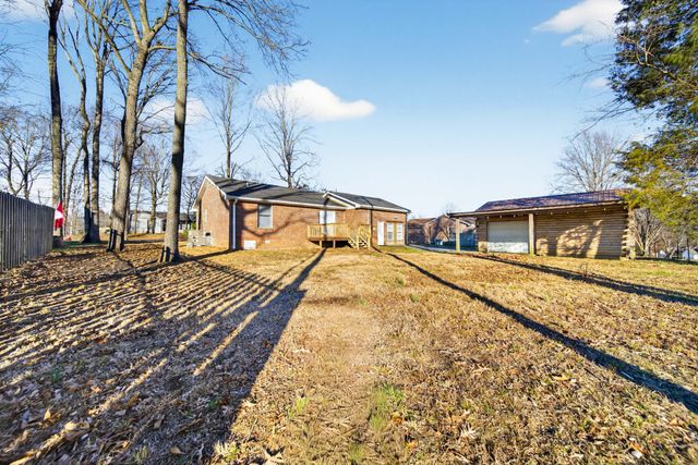 2906 Curtiswood Ln, E, Springfield, TN 37172