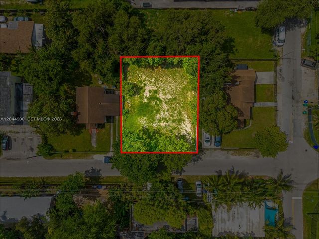 60 NE 76th St, Miami, FL 33138