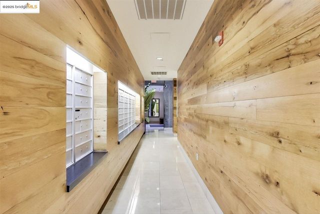 311 Oak St 337, Oakland, CA 94607