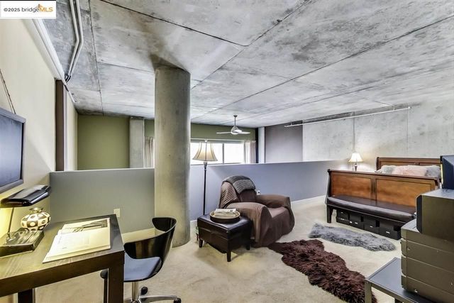 311 Oak St 337, Oakland, CA 94607