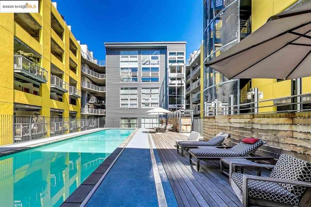 311 Oak St 337, Oakland, CA 94607