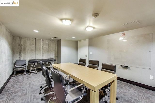 311 Oak St 337, Oakland, CA 94607