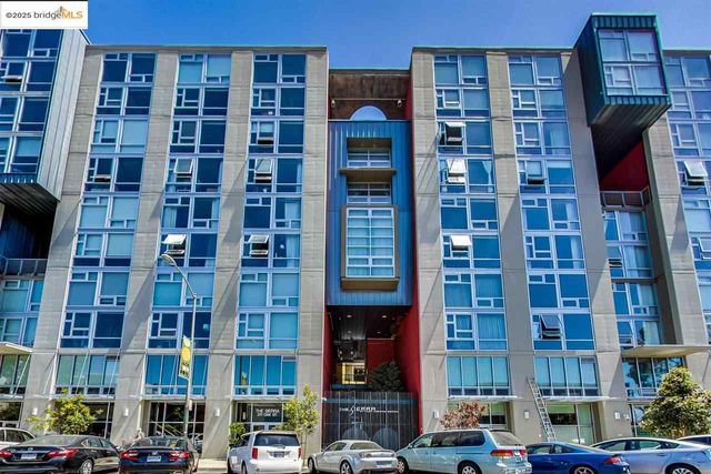 311 Oak St 337, Oakland, CA 94607