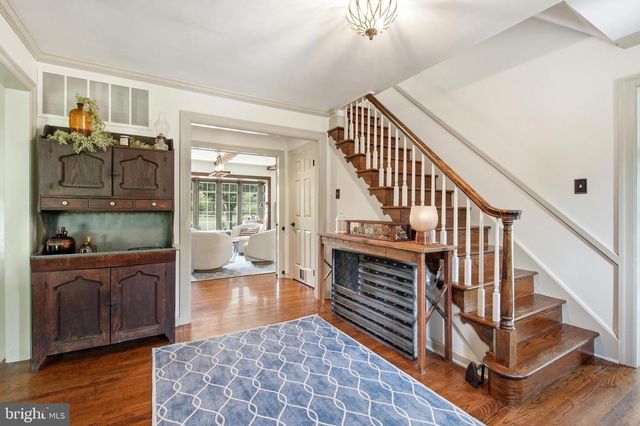86 WHITES MILL RD, Green Lane, PA 18054