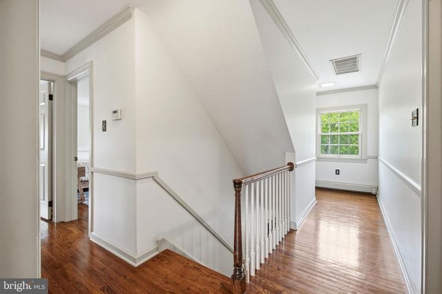 86 WHITES MILL RD, Green Lane, PA 18054