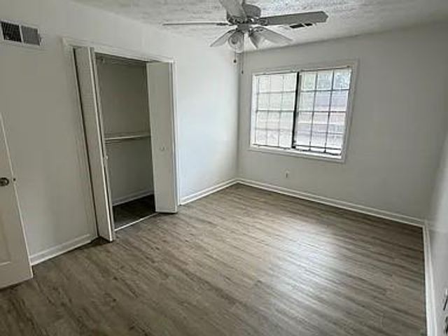 300 Winding River Drive G, Sandy Springs, GA 30350