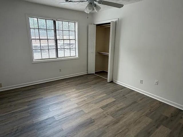 300 Winding River Drive G, Sandy Springs, GA 30350