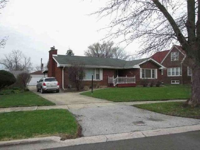 212 Country Club Road, Chicago Heights, IL 60411