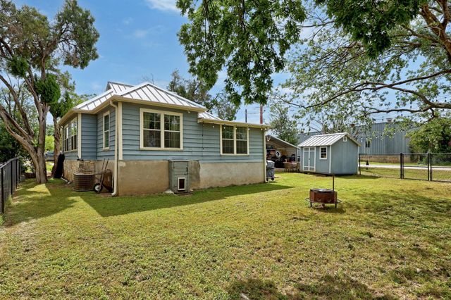 2120 Leander ST, Georgetown, TX 78626