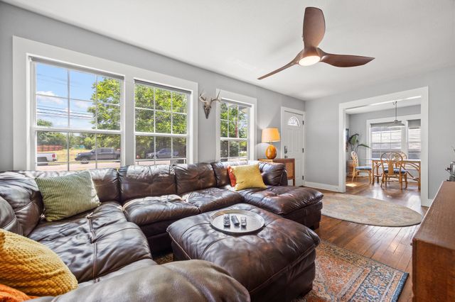 2120 Leander ST, Georgetown, TX 78626