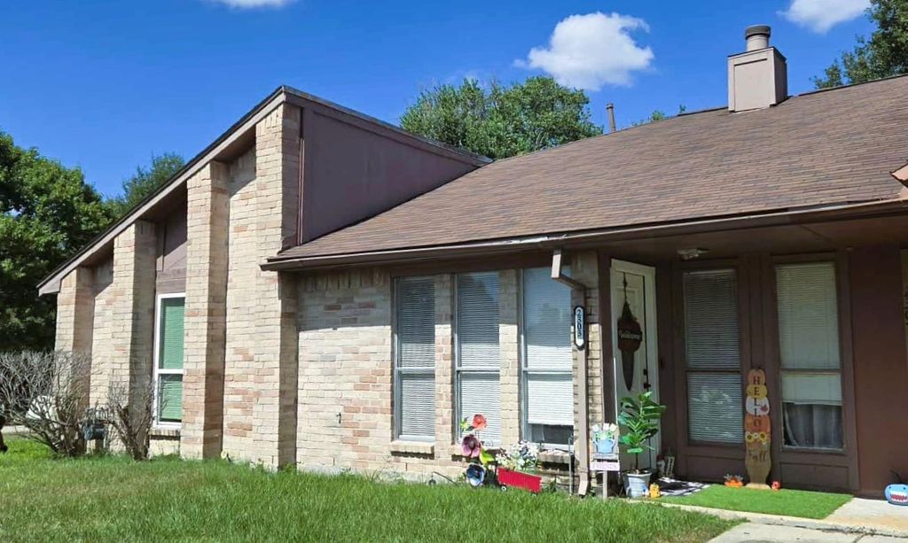 2303 Spring Dusk Lane, Spring, TX 77373