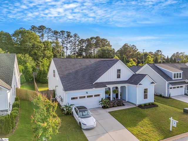 309 Nebbiolo Lane, Simpsonville, SC 29681