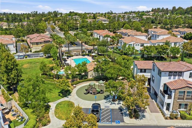 31827 Calle Brio, Temecula, CA 92592
