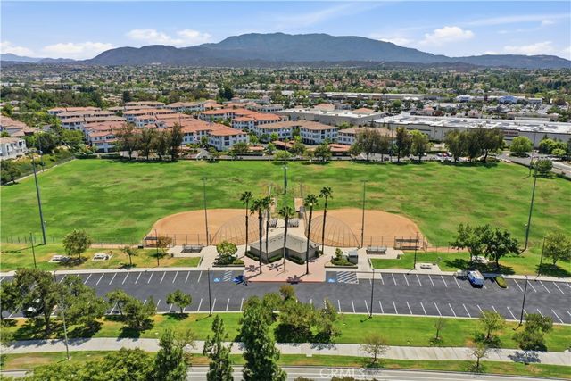 31827 Calle Brio, Temecula, CA 92592