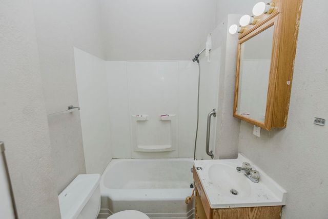1317 N Madison Ave., Wichita, KS 67214