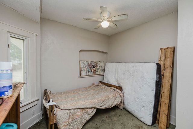 1317 N Madison Ave., Wichita, KS 67214