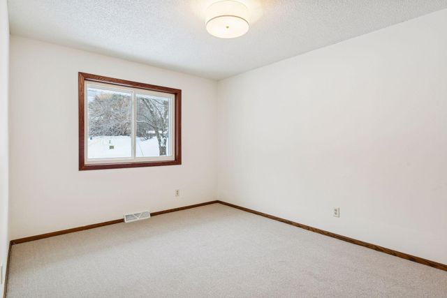 20310 Jody Avenue N, Forest Lake, MN 55025