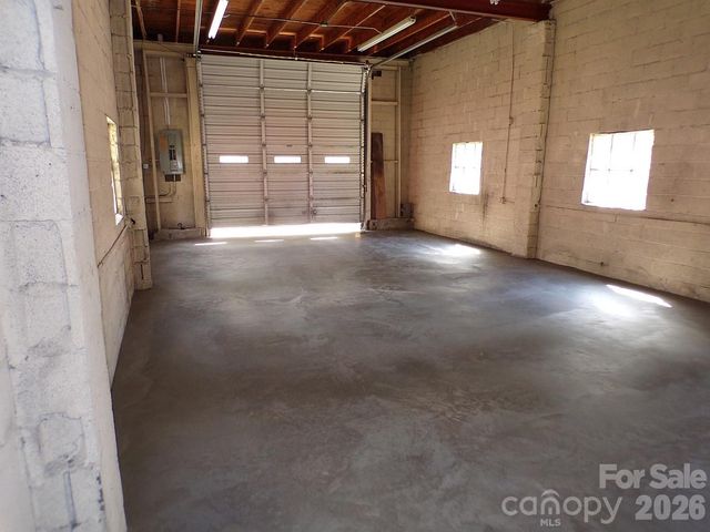 00 Haywood Road, Asheville, NC 28806