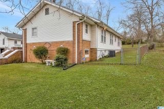 2046 EAST LAKE BOULEVARD, Tarrant, AL 35217