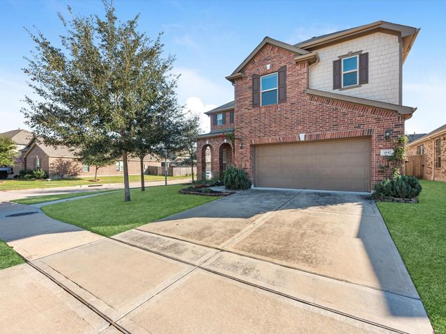 5842 Rivergrove Park Drive, Humble, TX 77346