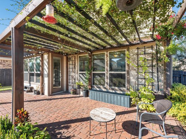 5842 Rivergrove Park Drive, Humble, TX 77346