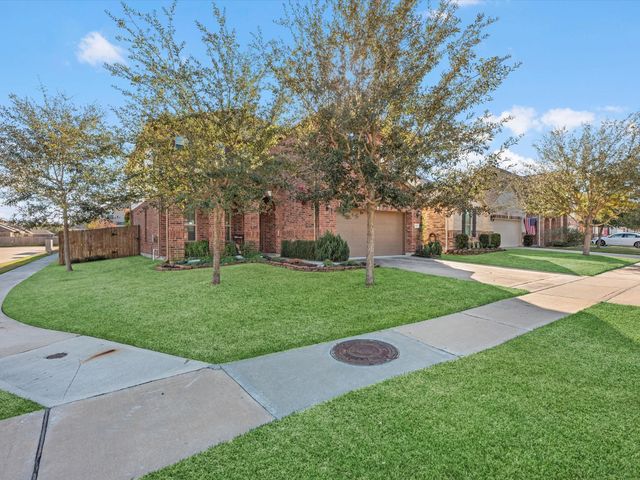 5842 Rivergrove Park Drive, Humble, TX 77346