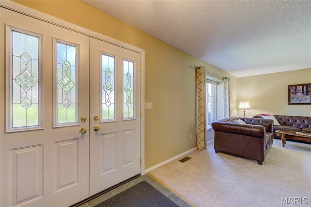 15328 Golden Rain Drive, Chesterfield, MO 63017