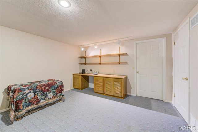 15328 Golden Rain Drive, Chesterfield, MO 63017