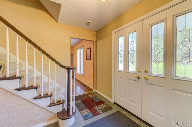 15328 Golden Rain Drive, Chesterfield, MO 63017