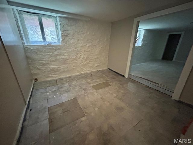 3944 Meramec Street, St Louis, MO 63116