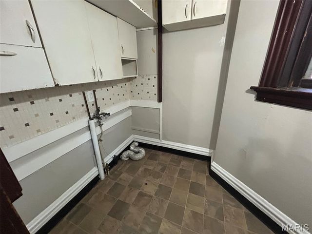 3944 Meramec Street, St Louis, MO 63116