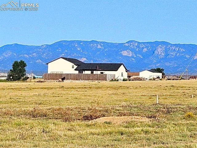 18690 Soapstone View, Fountain, CO 80817