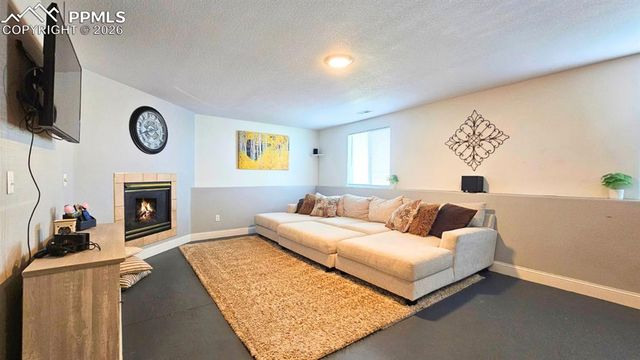 18690 Soapstone View, Fountain, CO 80817