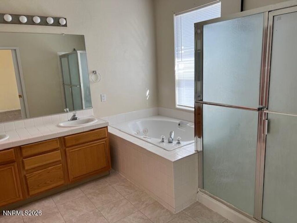 Image 19 of property listing at 4447 White Fish Drive, Reno, NV 89511