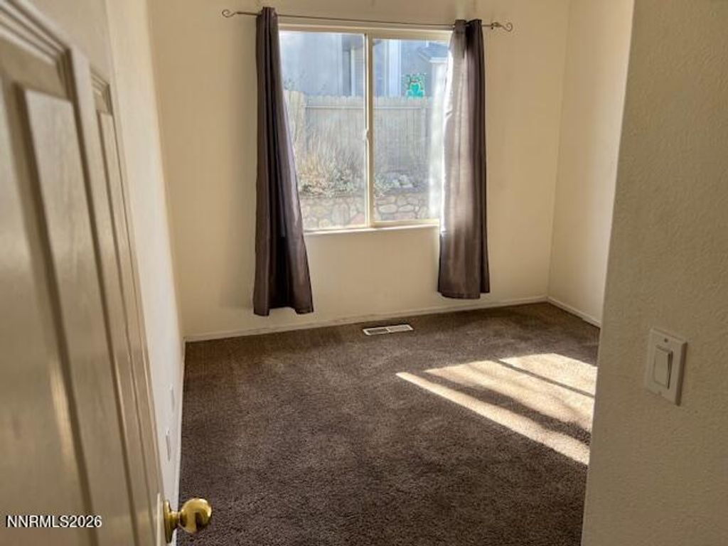 Image 22 of property listing at 4447 White Fish Drive, Reno, NV 89511