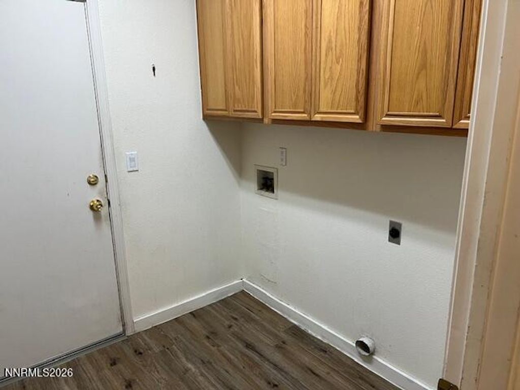 Image 23 of property listing at 4447 White Fish Drive, Reno, NV 89511