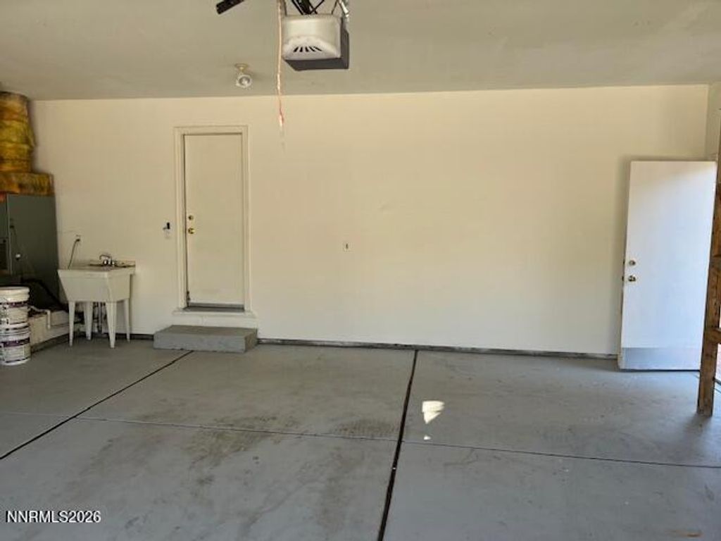 Image 25 of property listing at 4447 White Fish Drive, Reno, NV 89511