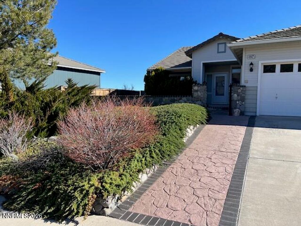 Image 4 of property listing at 4447 White Fish Drive, Reno, NV 89511