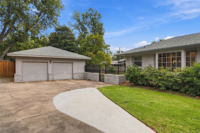 3701 Atlanta Avenue S, Tulsa, OK 74105
