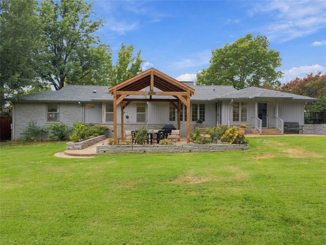 3701 Atlanta Avenue S, Tulsa, OK 74105