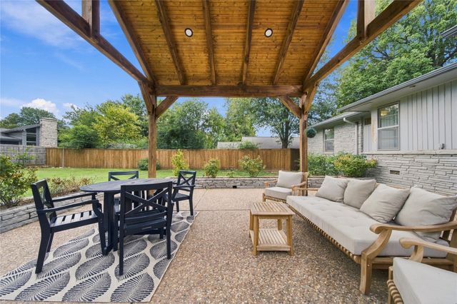 3701 Atlanta Avenue S, Tulsa, OK 74105