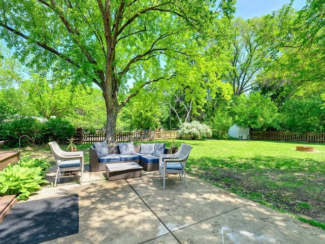779 Redwood Lane, New Brighton, MN 55112