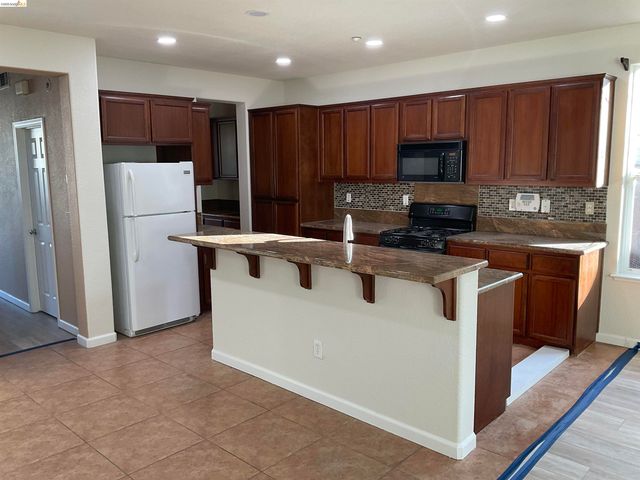 1360 Tiffany Drive, Brentwood, CA 94513