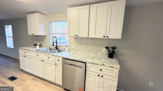 410 Crystal Drive, Carrollton, GA 30116