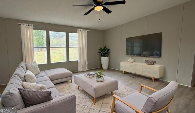 410 Crystal Drive, Carrollton, GA 30116